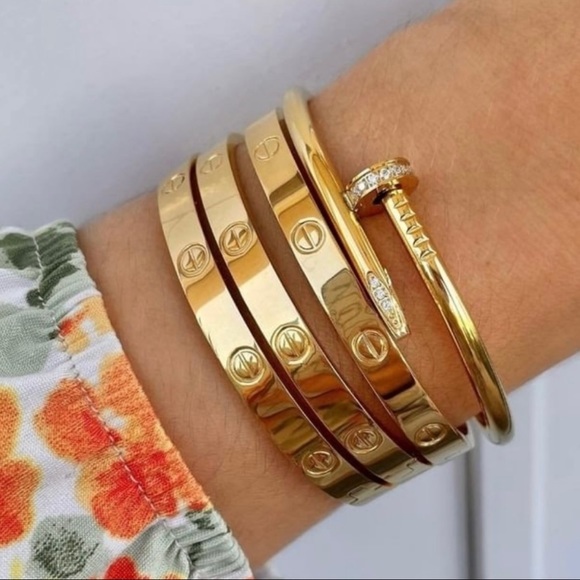 NEW Stainless Steel Screw Cuff Bangle Love Bracelet with Screwdriver in Gold - Picture 5 of 14